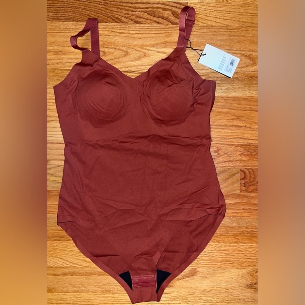 Bundle of 5 knix Shapewear Bodysuits - Picture 3 of 6